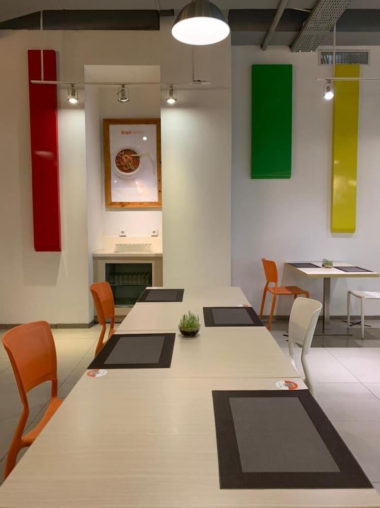 Zuri Express Mangga Dua Hotell Jakarta Exteriör bild