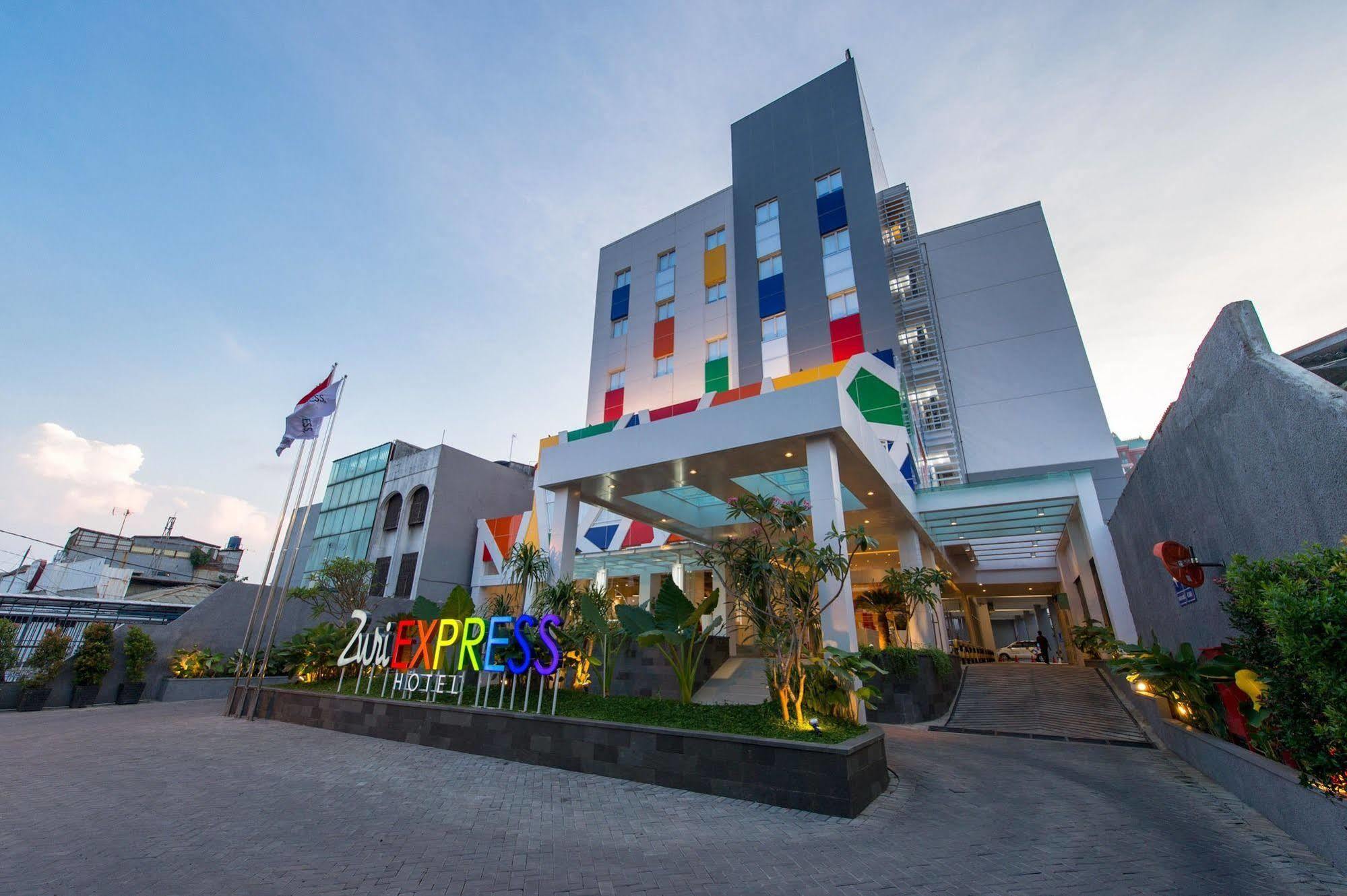 Zuri Express Mangga Dua Hotell Jakarta Exteriör bild