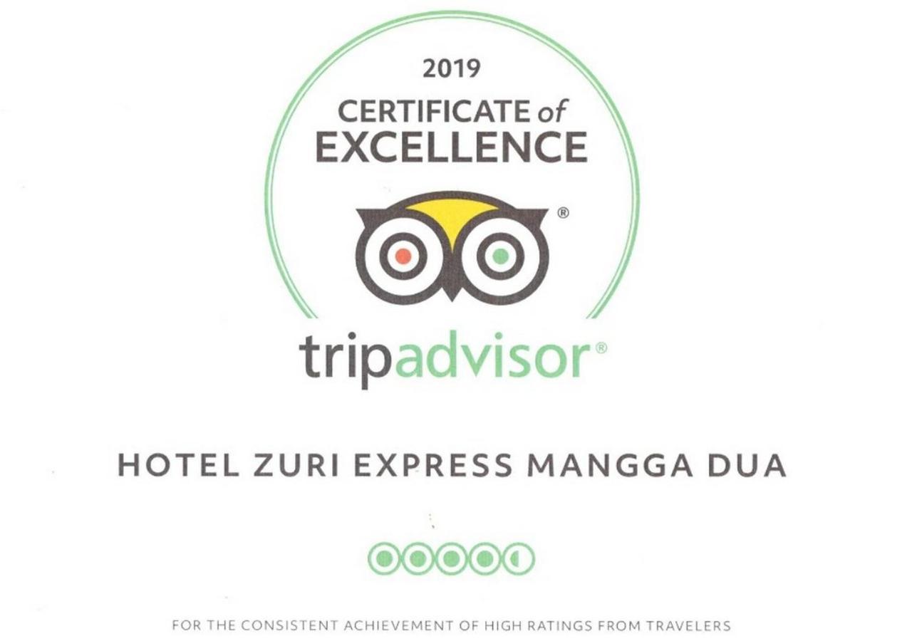 Zuri Express Mangga Dua Hotell Jakarta Exteriör bild